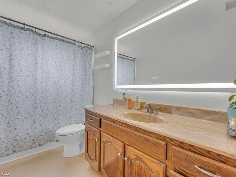 462 Waterbury Drive, Eastlake, OH 44095 Photo 20