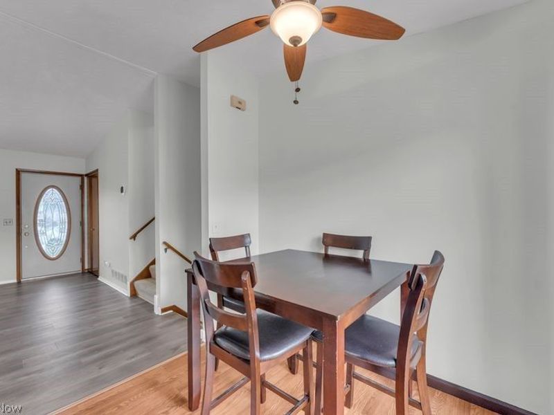 462 Waterbury Drive, Eastlake, OH 44095 Photo 3