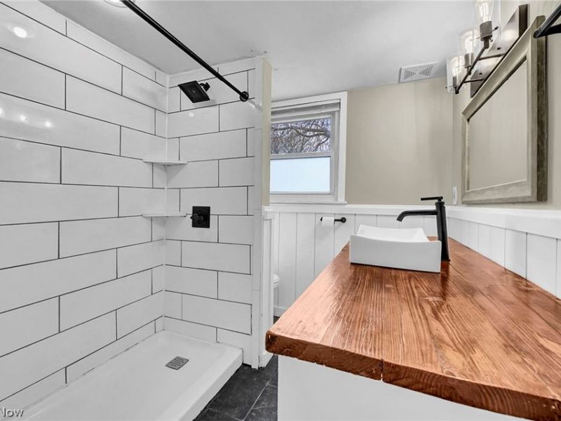 832 Harold Street, Kent, OH 44240 Photo 16