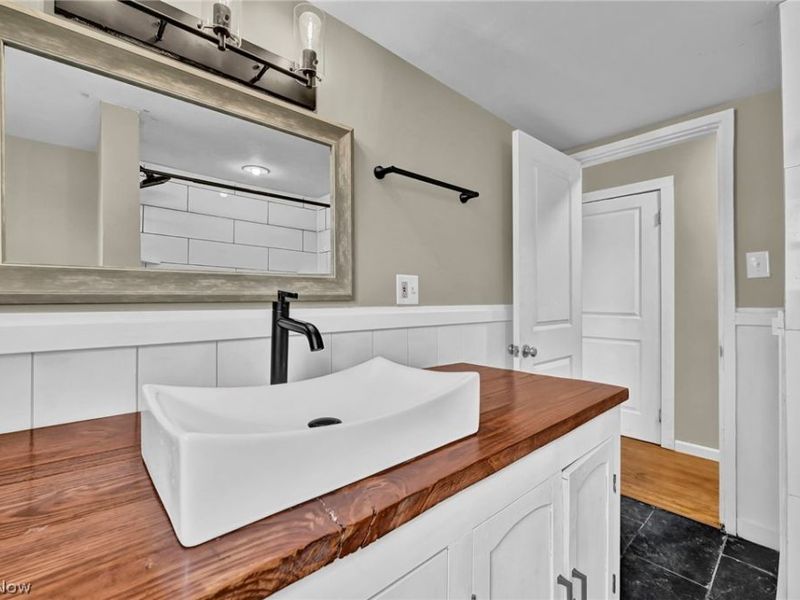 832 Harold Street, Kent, OH 44240 Photo 17