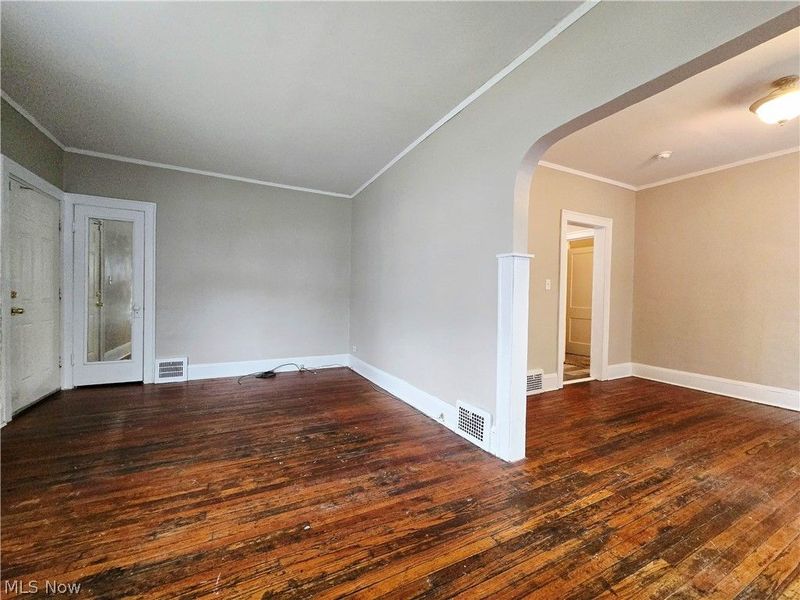 13826 Melzer Avenue , Cleveland, OH 44120 Photo 12