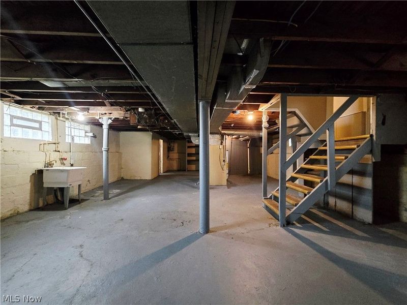 13826 Melzer Avenue , Cleveland, OH 44120 Photo 33