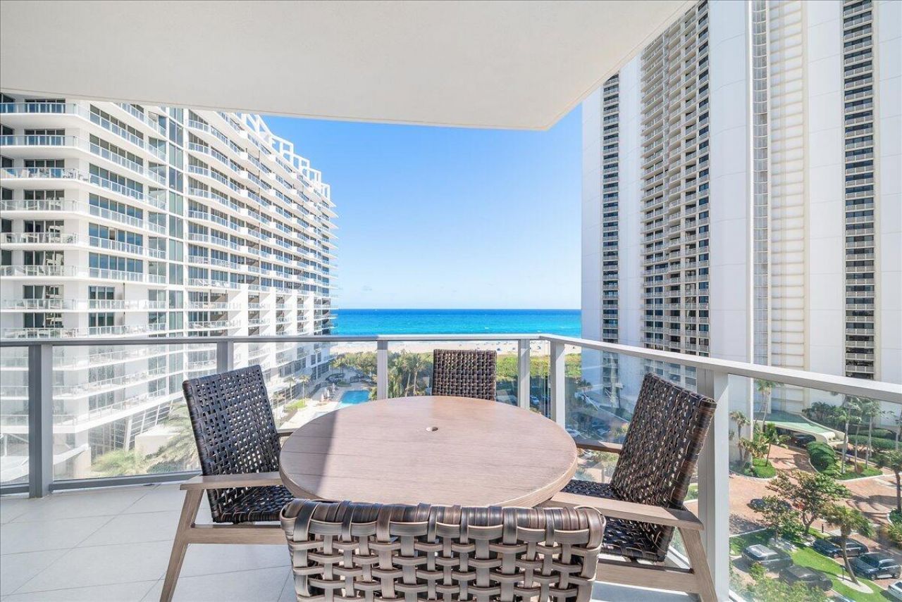3100 N Ocean Drive, Unit P-905, Riviera Beach, FL 33404 Photo