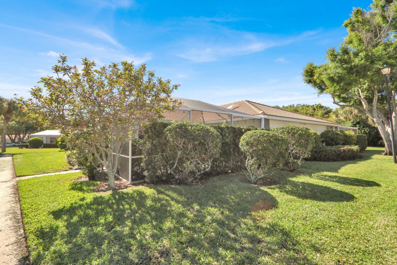 9701 Chapman Oak Court, Palm Beach Gardens, FL 33410 Photo