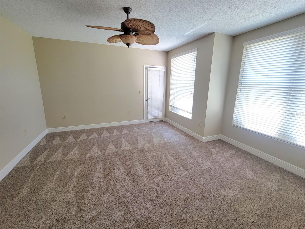 4220 Pinebrook Circle, Unit 14, Bradenton, FL 34209 Photo