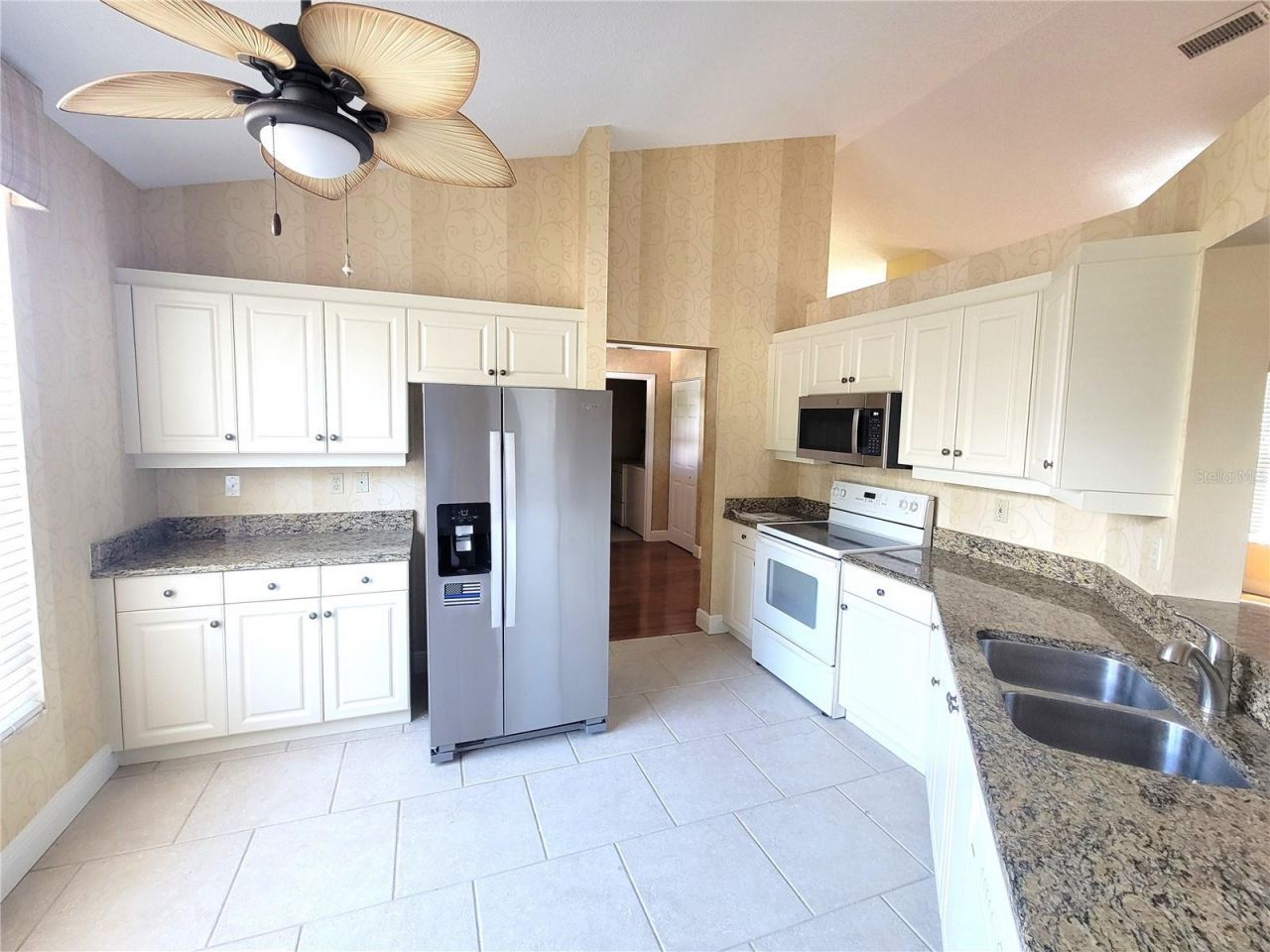 4220 Pinebrook Circle, Unit 14, Bradenton, FL 34209 Photo