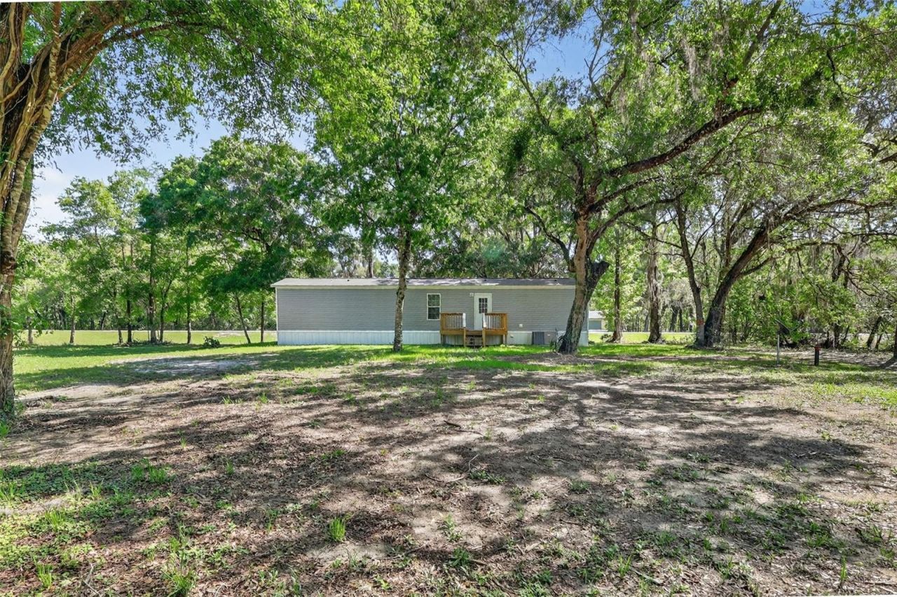 4152 C 575, Bushnell, FL 33513 Photo