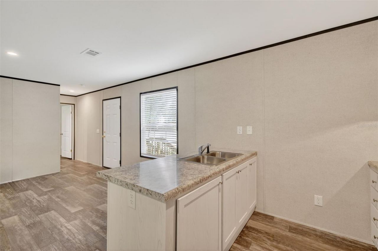 4152 C 575, Bushnell, FL 33513 Photo