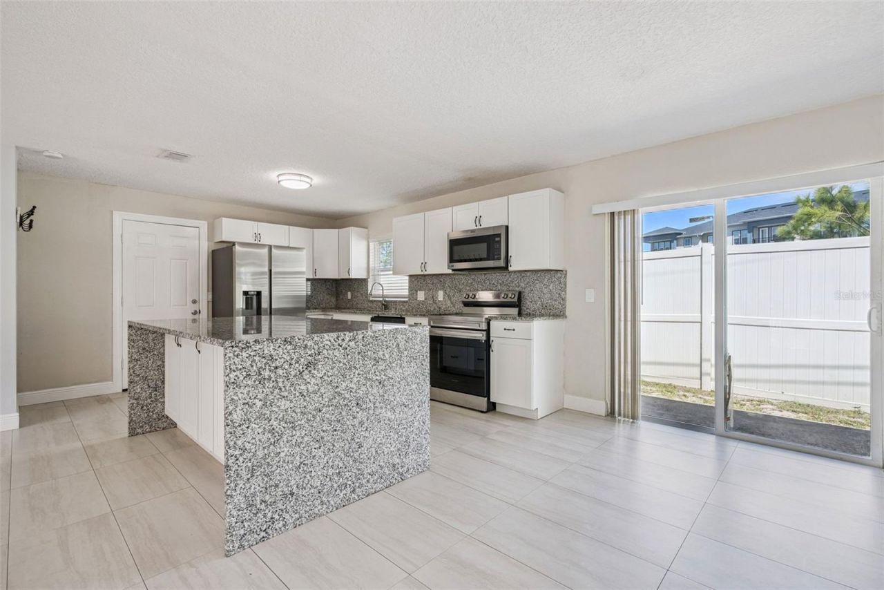 236 Plaza Oval, Casselberry, FL 32707 Photo