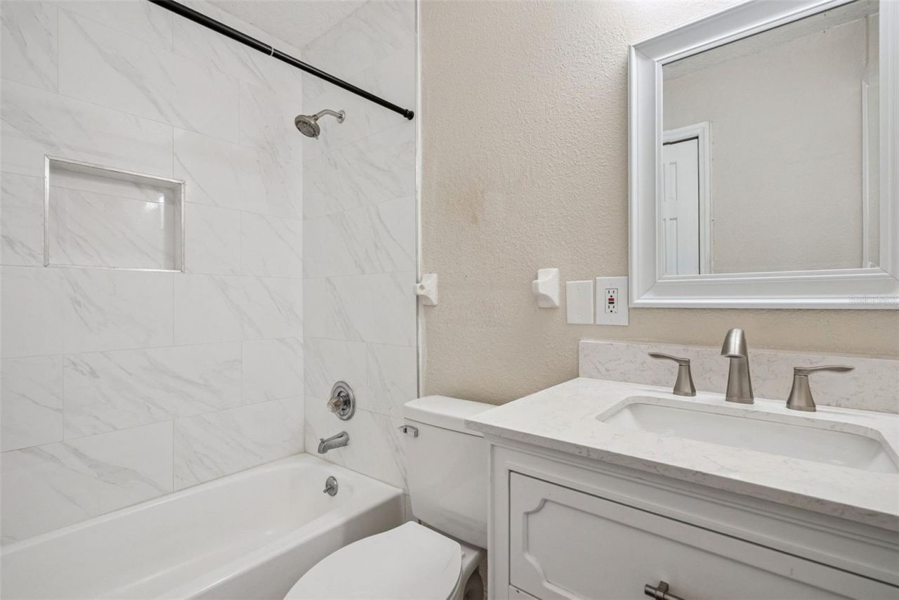 236 Plaza Oval, Casselberry, FL 32707 Photo