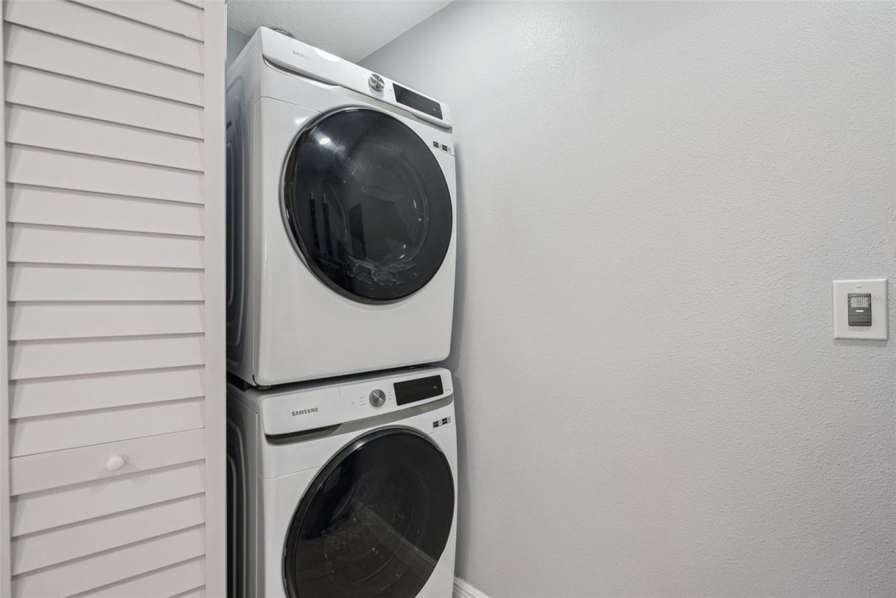 236 Plaza Oval, Casselberry, FL 32707 Photo