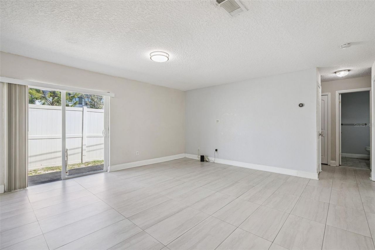 236 Plaza Oval, Casselberry, FL 32707 Photo