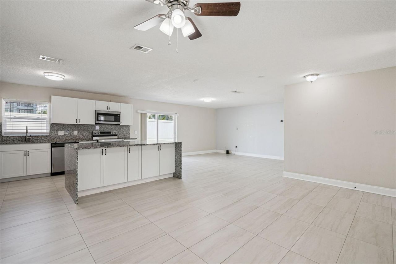 236 Plaza Oval, Casselberry, FL 32707 Photo