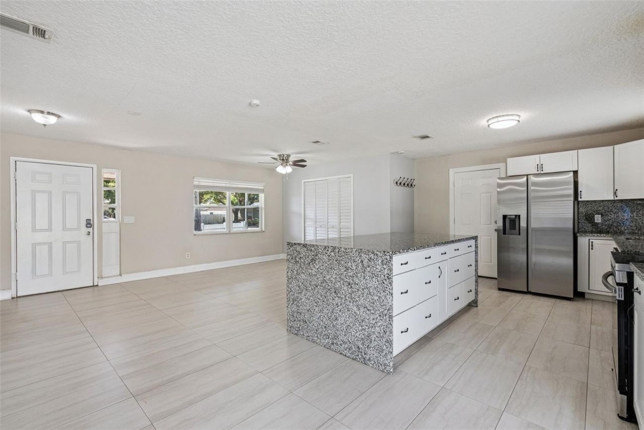 236 Plaza Oval, Casselberry, FL 32707 Photo