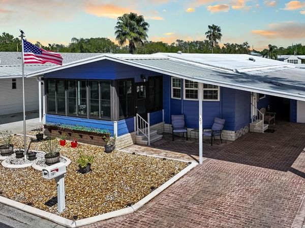 101 SAINT GEORGE COURT , APOLLO BEACH, FL 33572