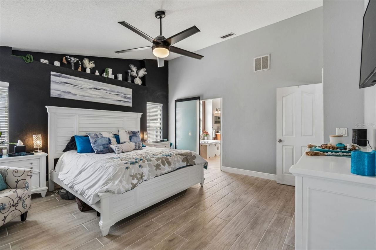 2900 Lake Saxon Drive, Land O Lakes, FL 34639 Photo