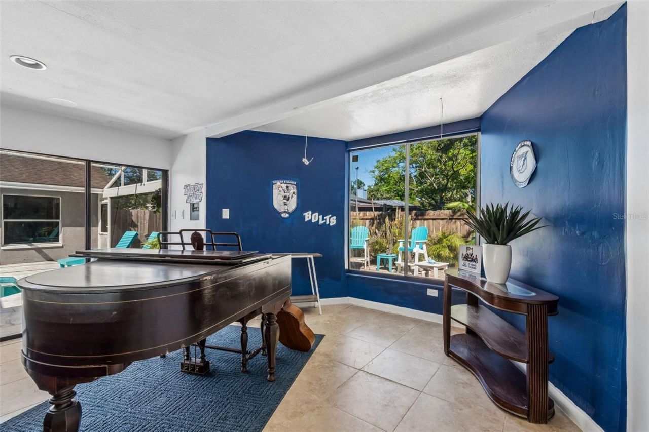 2900 Lake Saxon Drive, Land O Lakes, FL 34639 Photo