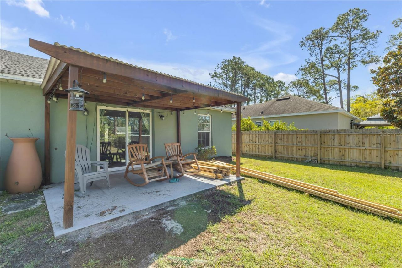 1740 East Parkway , Deland, FL 32724 Photo