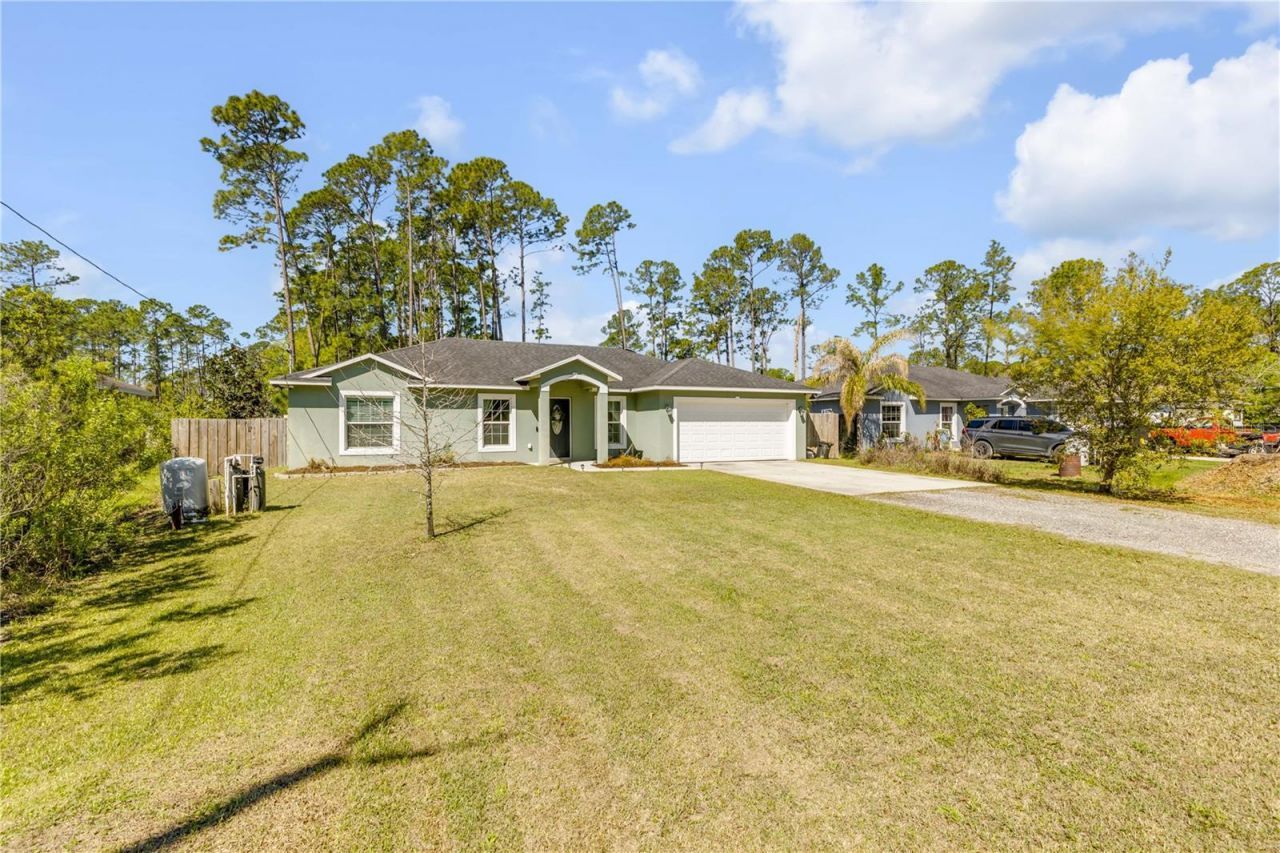 1740 East Parkway , Deland, FL 32724 Photo