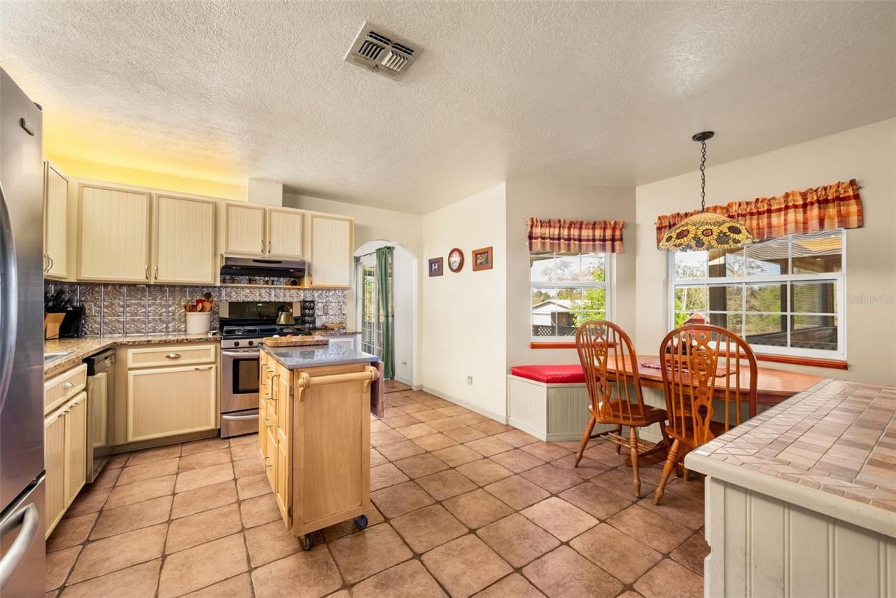 7450 SE State Road 121, Morriston, FL 32668 Photo