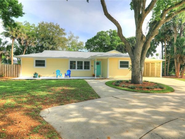 491 Carnival Terrace, Sebastian, FL 32958
