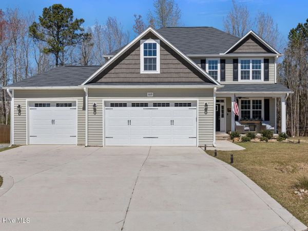809 Twin Leaf Court, Cameron, NC 28326