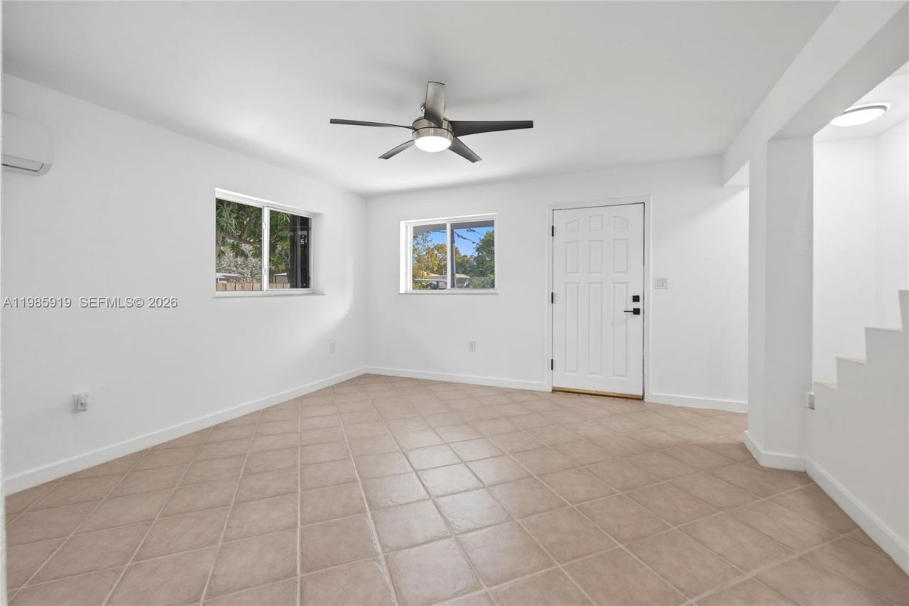 5251 SW 6th St, Miami, FL 33134 Photo