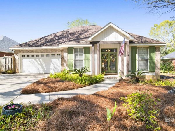 10429 Windmill Road, Fairhope, AL 36532