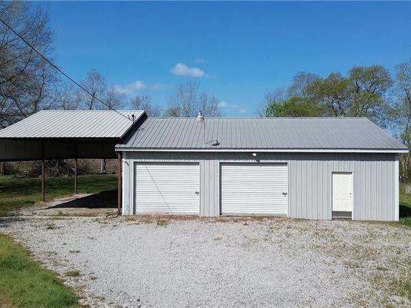 1964 SPRING BAYOU Road, Marksville, LA 71351