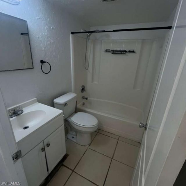 3838 Madison Ave , Unit 2, Fort Myers, FL 33916 Photo