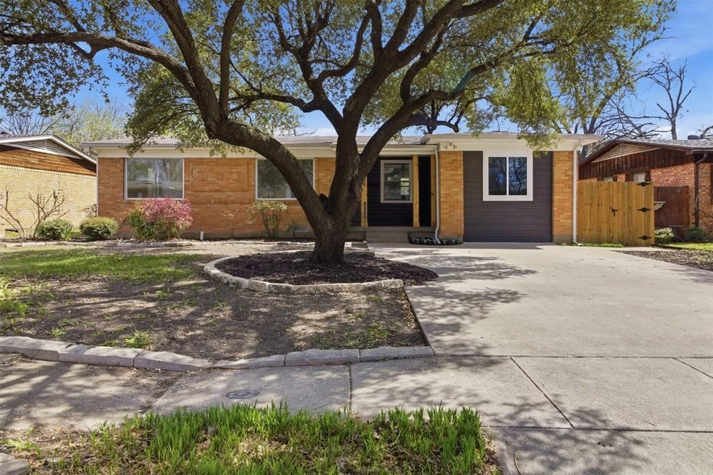 10969 Park Oak Circle, Dallas, TX 75228 Main Photo