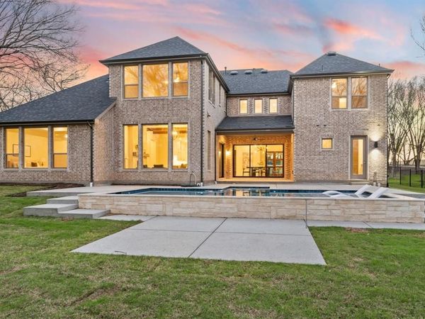 2131 Ravenwood Drive, Keller, TX 76262