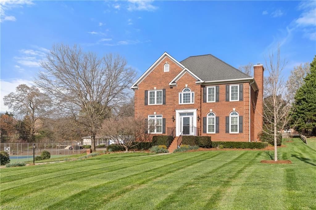 3326 Grandview Club Road, Pfafftown, NC 27040 Main Photo