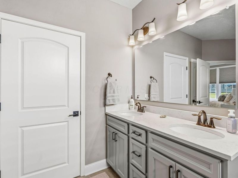 6276 Callaway Square W, New Albany, OH 43054 Photo 19