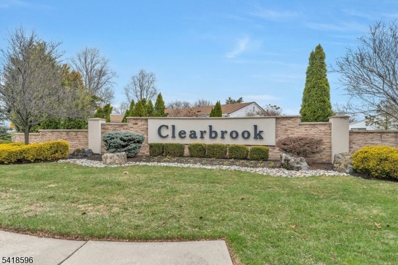 120 Ironwood Plz, Monroe, NJ 08831 Main Photo