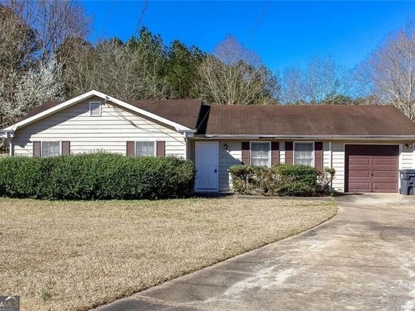 105 Valley Court, Covington, GA 30016