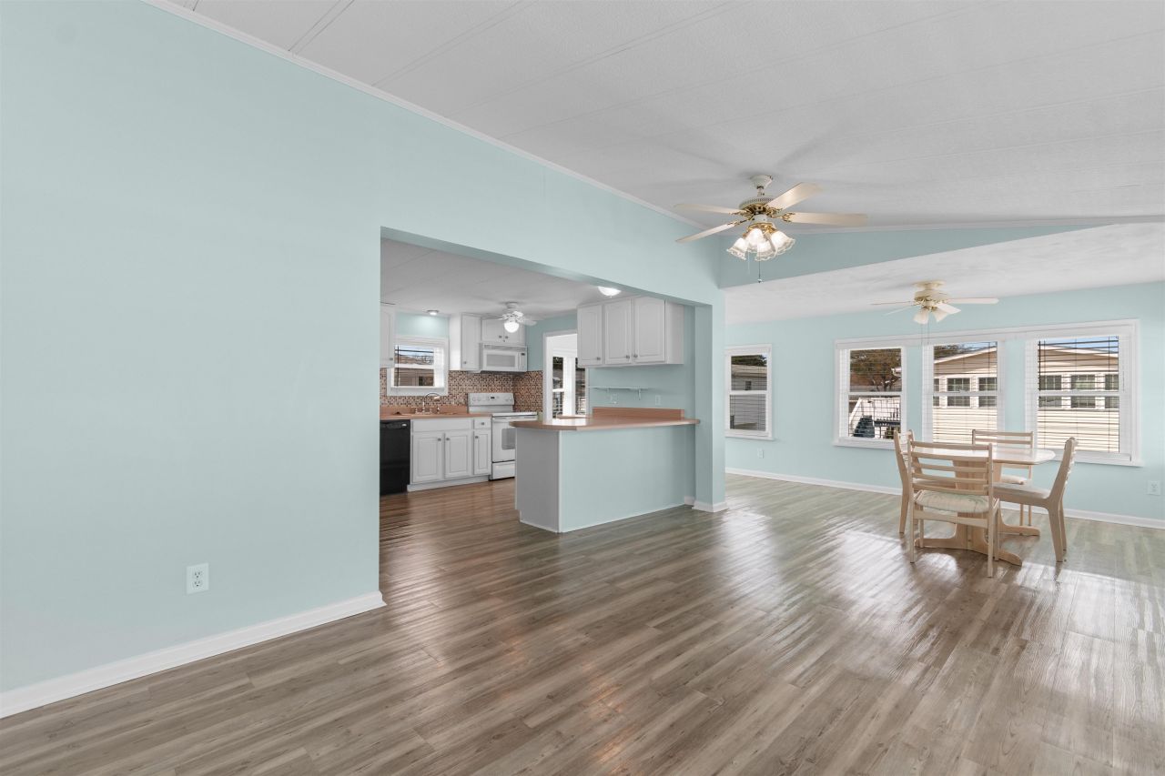 1974 Avocet Dr. Photo 11