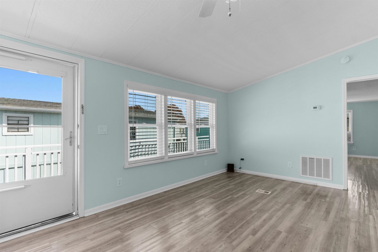 1974 Avocet Dr. Photo 14