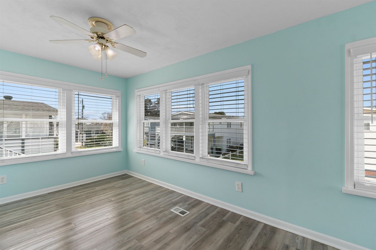 1974 Avocet Dr. Photo 16