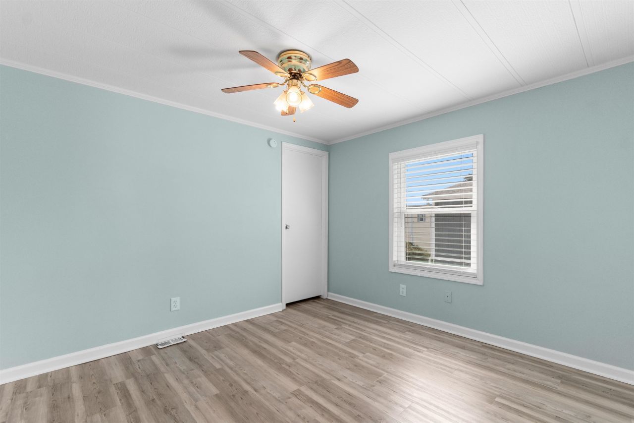 1974 Avocet Dr. Photo 23