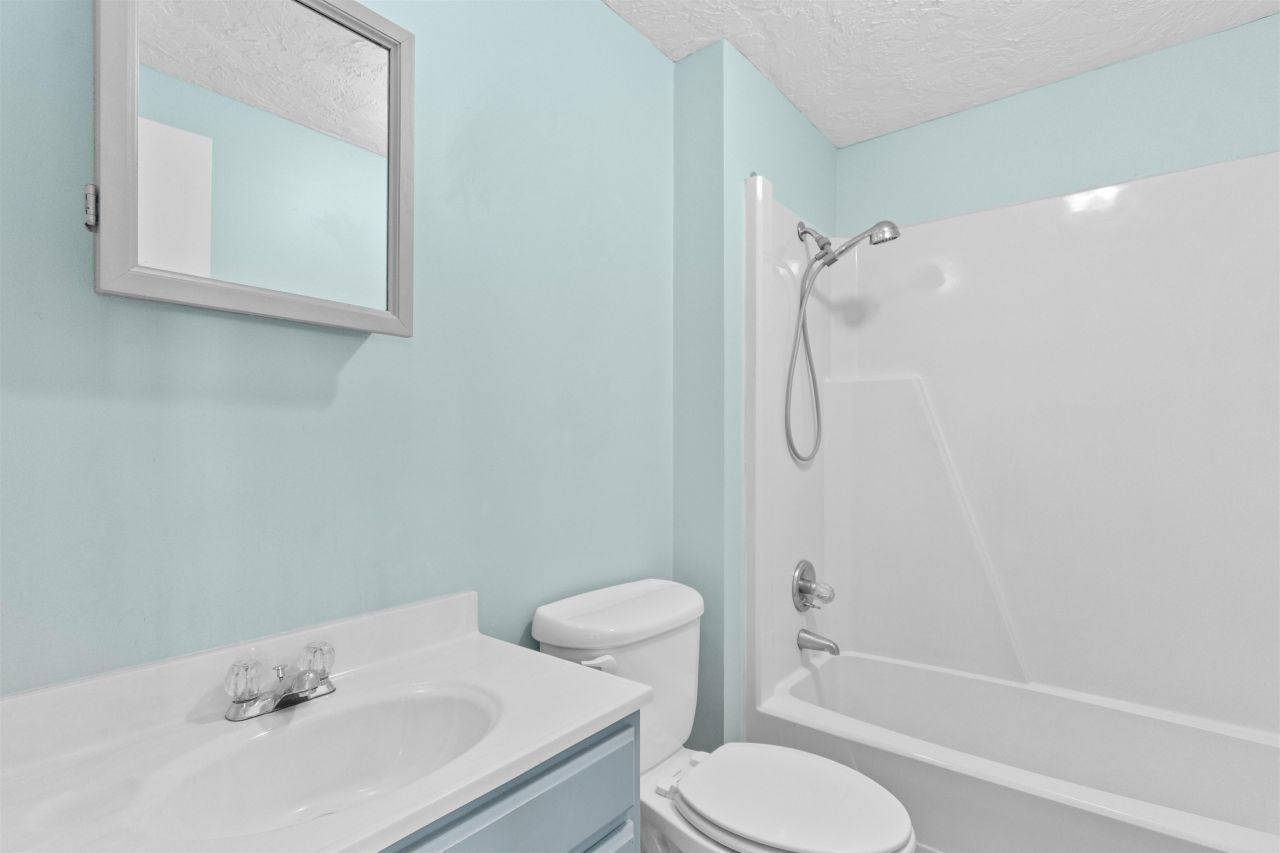 1974 Avocet Dr. Photo 24