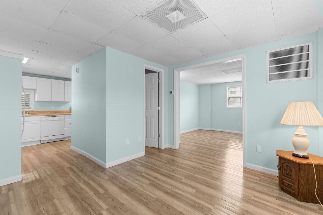 1974 Avocet Dr. Photo 27