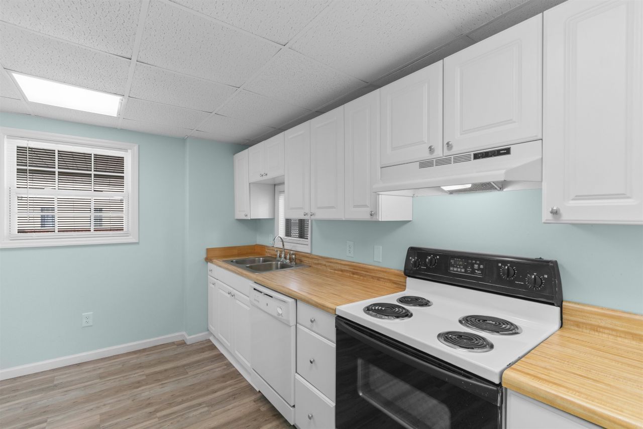 1974 Avocet Dr. Photo 36