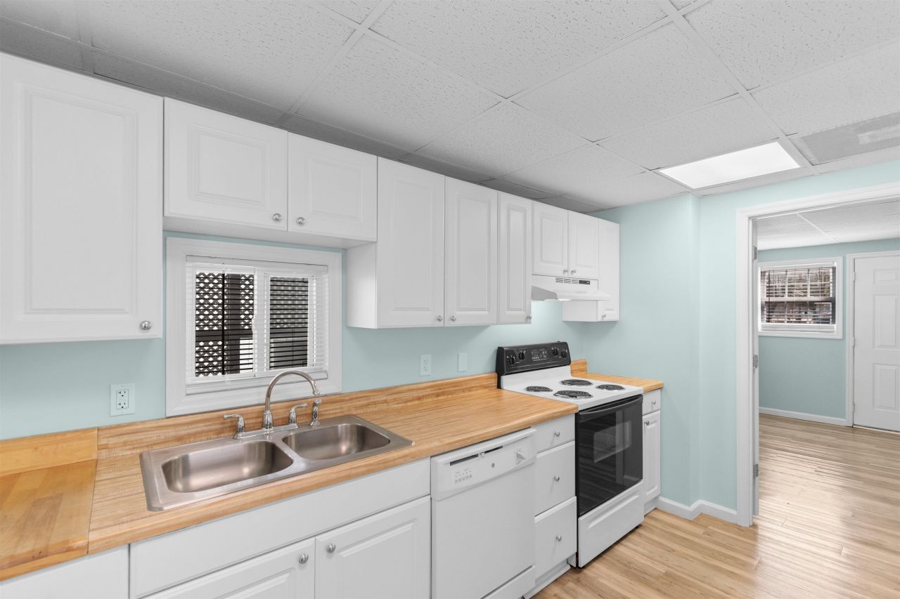 1974 Avocet Dr. Photo 37