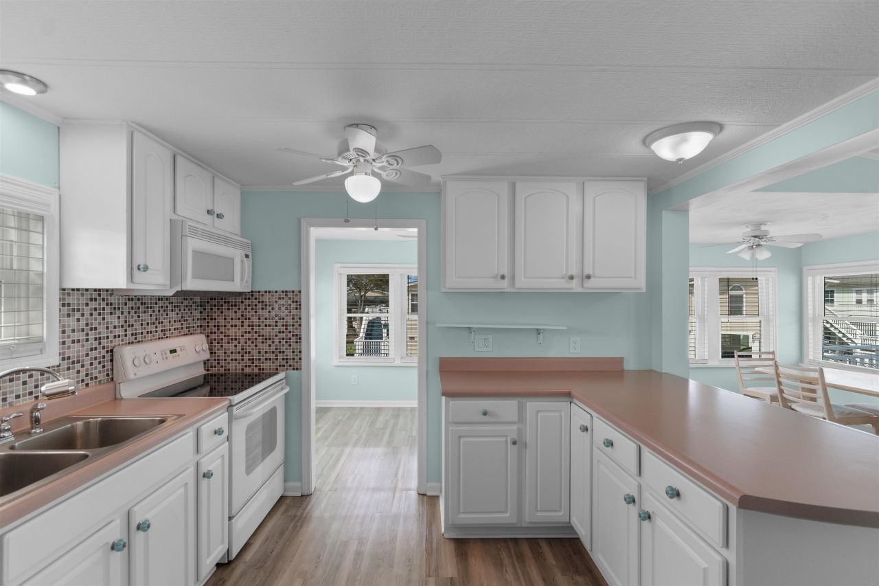 1974 Avocet Dr. Photo 7