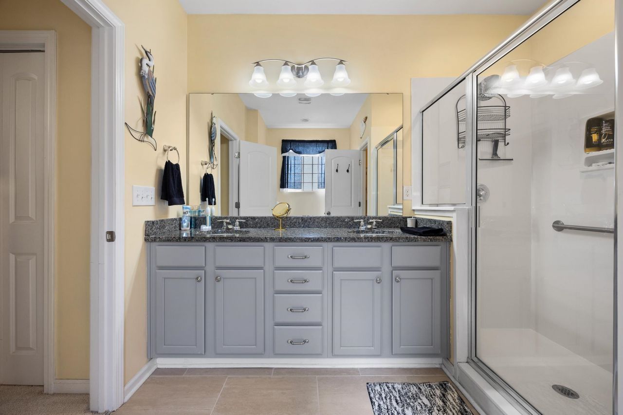 188 Machrie Loop Photo 25