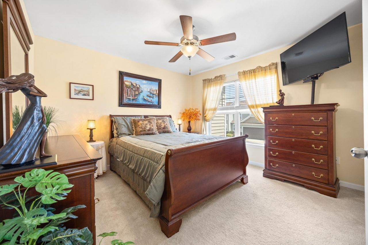 188 Machrie Loop Photo 29