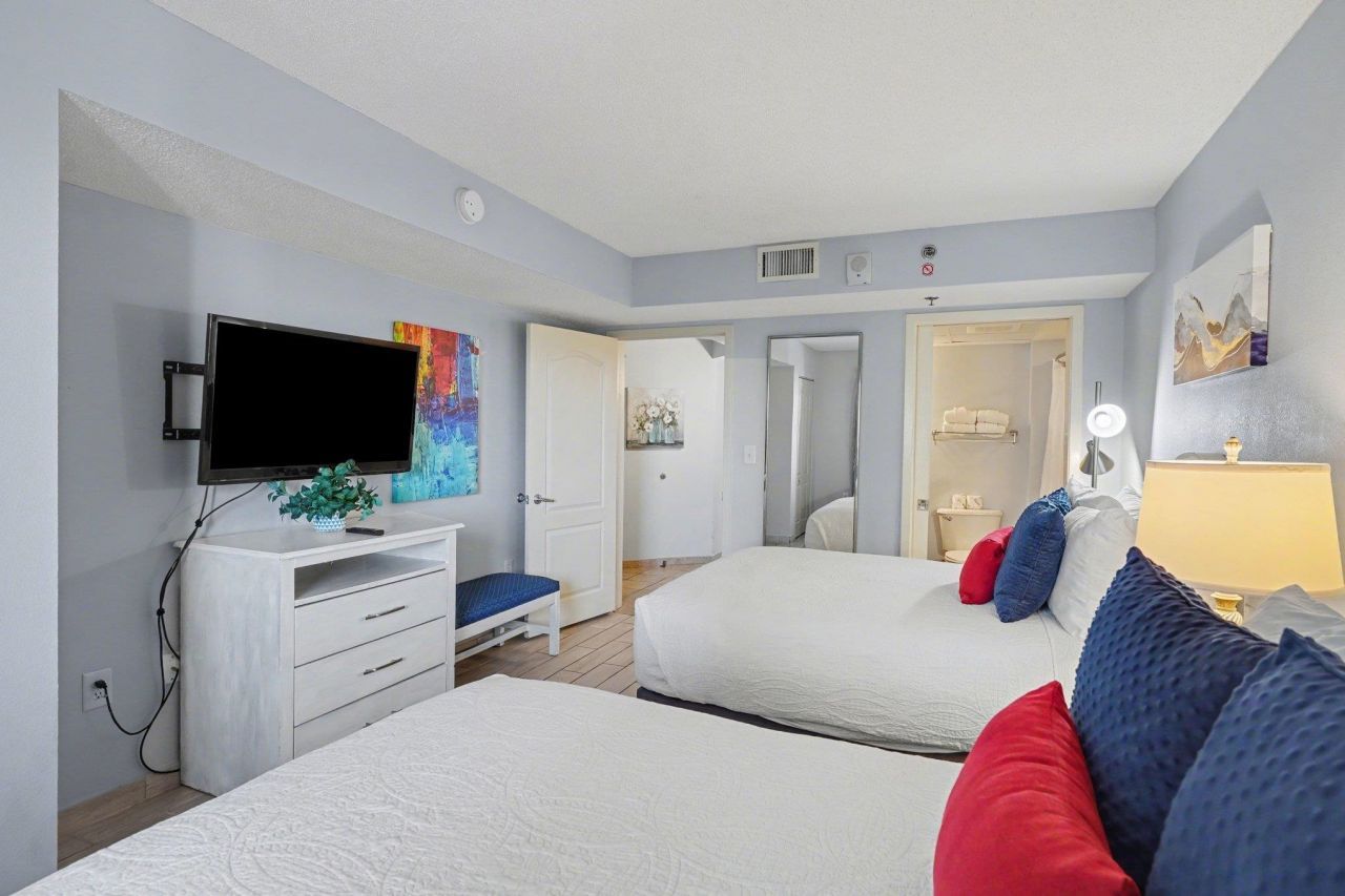 2504 N Ocean Blvd.  Photo 14