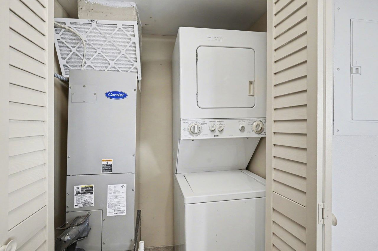 2504 N Ocean Blvd.  Photo 20