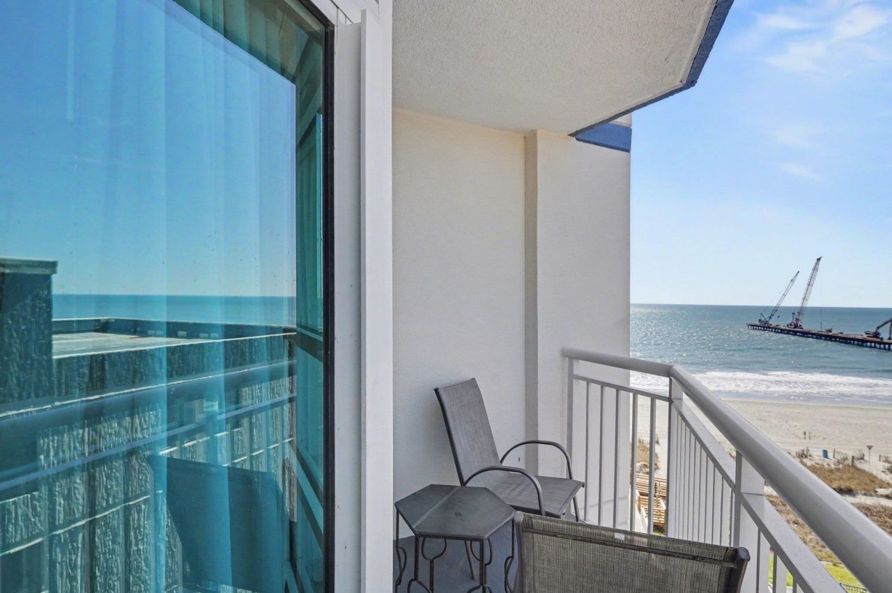 2504 N Ocean Blvd.  Photo 21